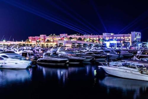 Spice Hotel Kuwait City Bagian luar foto