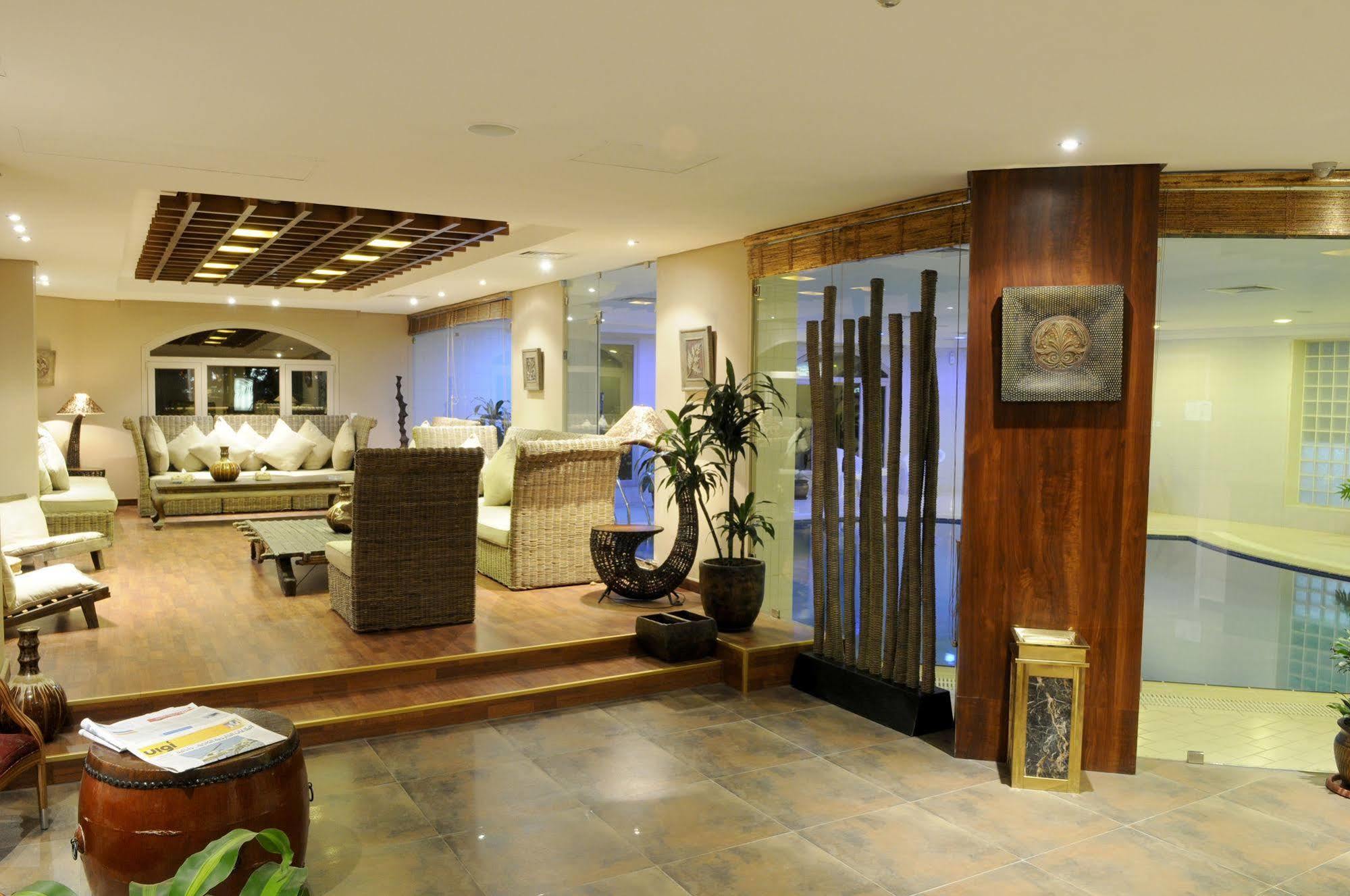 Spice Hotel Kuwait City Bagian luar foto